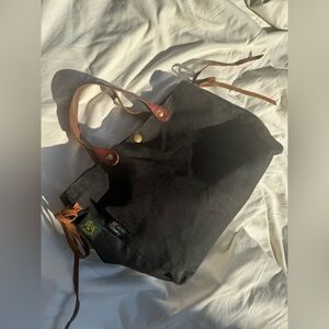 IL BISONTE vintage black tote w/ leather handles